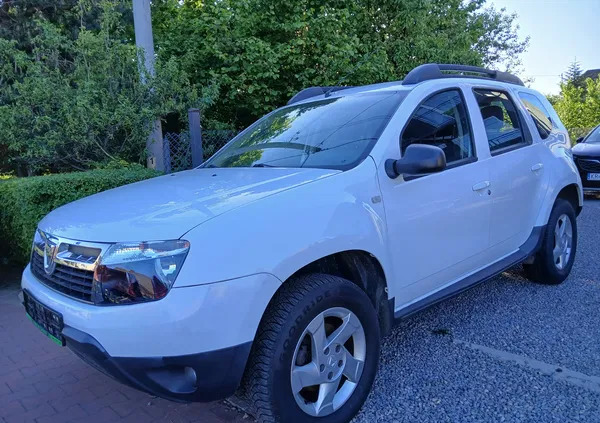 mazowieckie Dacia Duster cena 29900 przebieg: 133000, rok produkcji 2013 z Józefów